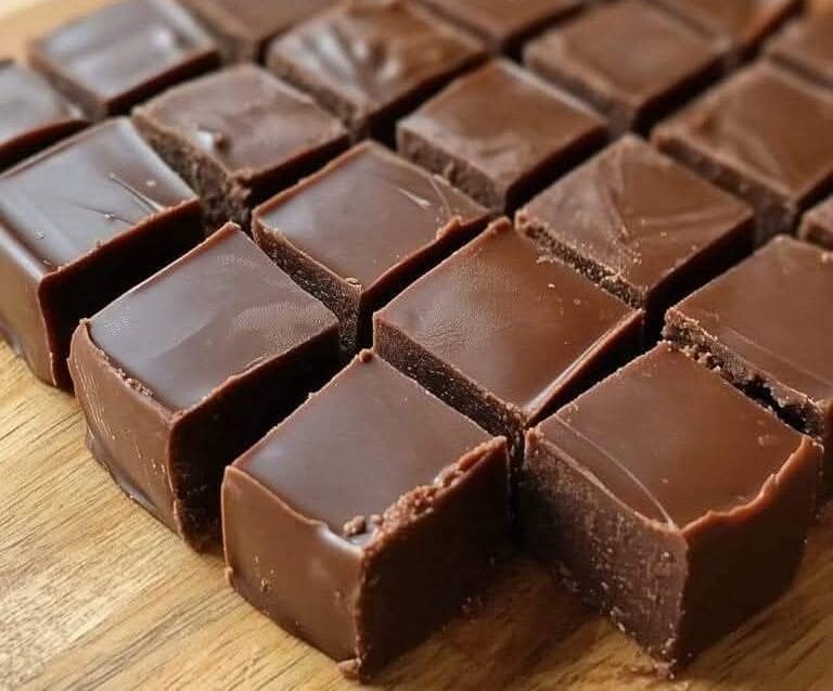 Quick and Easy 3-Minute Fudge