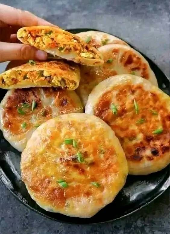 Chinese-Style Savory Stuffed Breakfast Pancakes