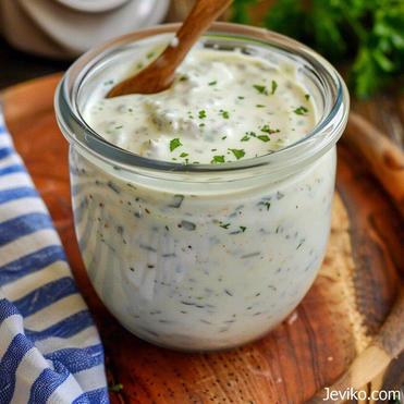 The Best Homemade Ranch Dressing