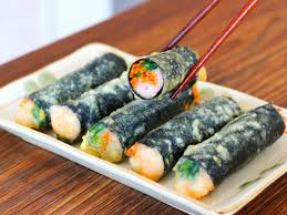 Fried Seafood Seaweed Rolls