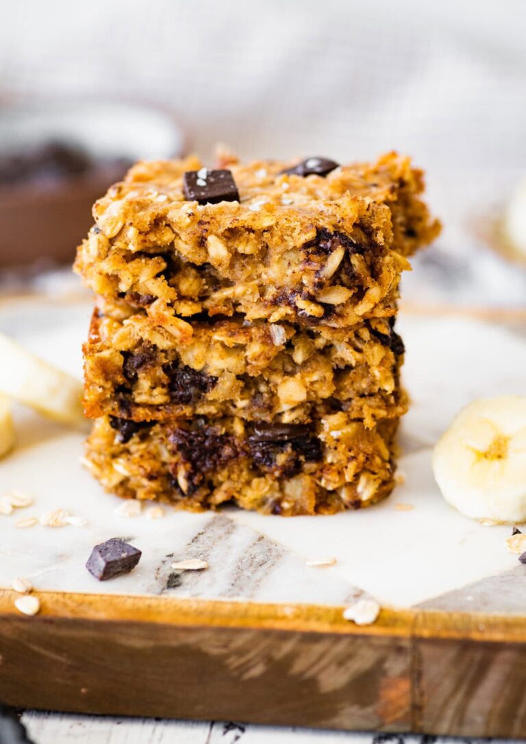 Cozy Morning Banana Oatmeal Bars – Easy Healthy Breakfast Recipe