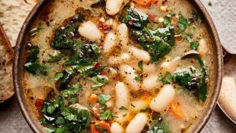 🍲 Easy Tuscan White Bean Soup (Hearty, Healthy & Cozy)