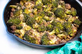 Keto Hamburger Broccoli Skillet – Low-Carb One-Pan Dinner
