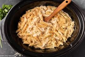 Slow Cooker Creamy Chicken Pasta – Easy & Comforting Meal