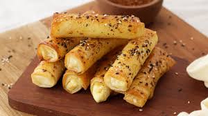 Chili Honey Feta Rolls – Sweet, Spicy & Savory Bites