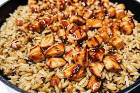 One-Pan Honey BBQ Chicken Rice – A Comfort Meal You’ll Make Often!
