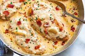 Creamy Garlic Chicken Breast – Rich, Flavorful & Easy Dinner Recipe