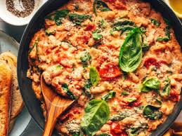 Creamy White Bean and Mushroom Skillet – Cozy One-Pan Comfort