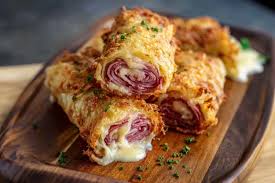 Keto Crispy Reuben Roll-Ups