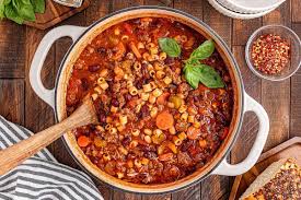 Hearty Italian Pasta e Fagioli Soup