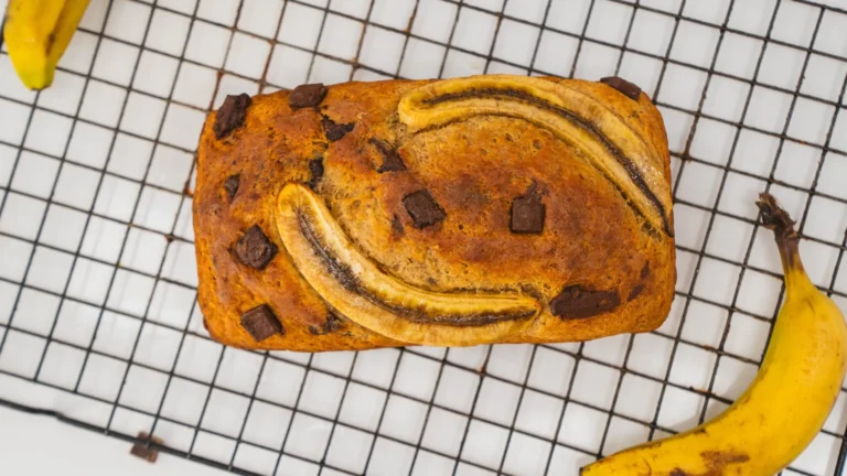 🍌 Moist Cottage Cheese Banana Bread (Healthy & High Protein)