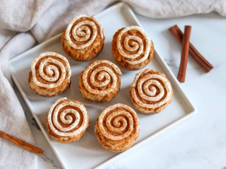  cinnamon roll cheesecake cookies