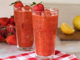 Strawberry Sweet Tea – Refreshing Southern Summer Drink
