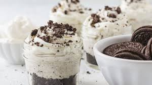 🍫 No-Bake Oreo Cheesecake Cups – Easy Creamy Dessert