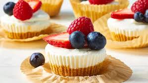 🍰 Mini No-Bake Cheesecake Cups – Easy Creamy Dessert