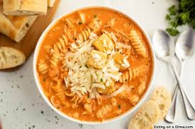 Crock Pot Creamy Chicken Parmesan Soup – Easy Slow Cooker Comfort Food