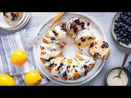 🍋🫐 Lemon Blueberry Bundt Cake – Moist & Bright Bakery-Style Cake