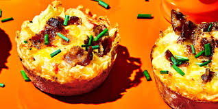 Loaded Bacon and Egg Hash Brown Muffins