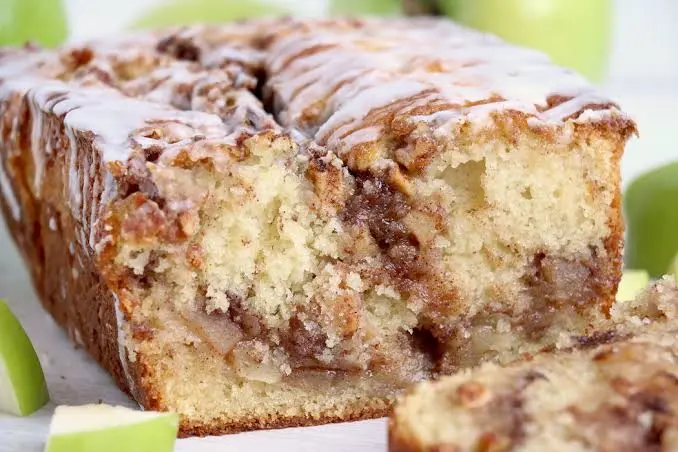 Easy Cinnamon Apple Bread: Warm, Spiced, and Perfect for Fall